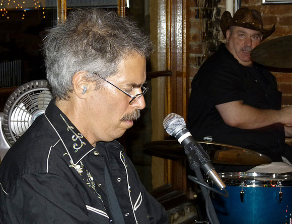 TONYBD2011-1040350