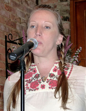 TONYBD2011-1040396