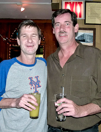 TONYBD2011-1040381