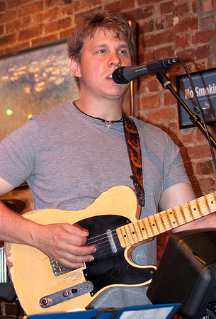 TONYBD2011-4717